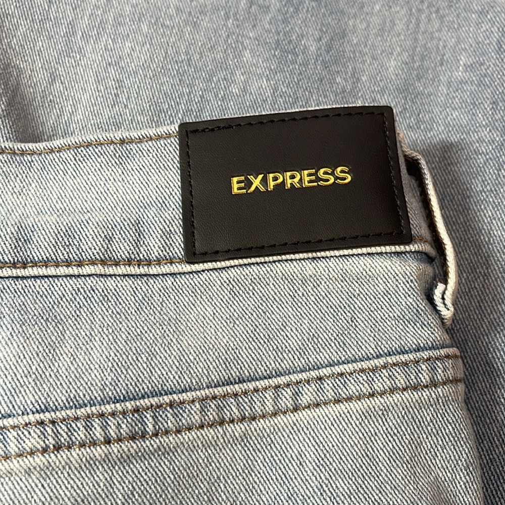 EXPRESS ♥️♥️ - Picture 3 of 15